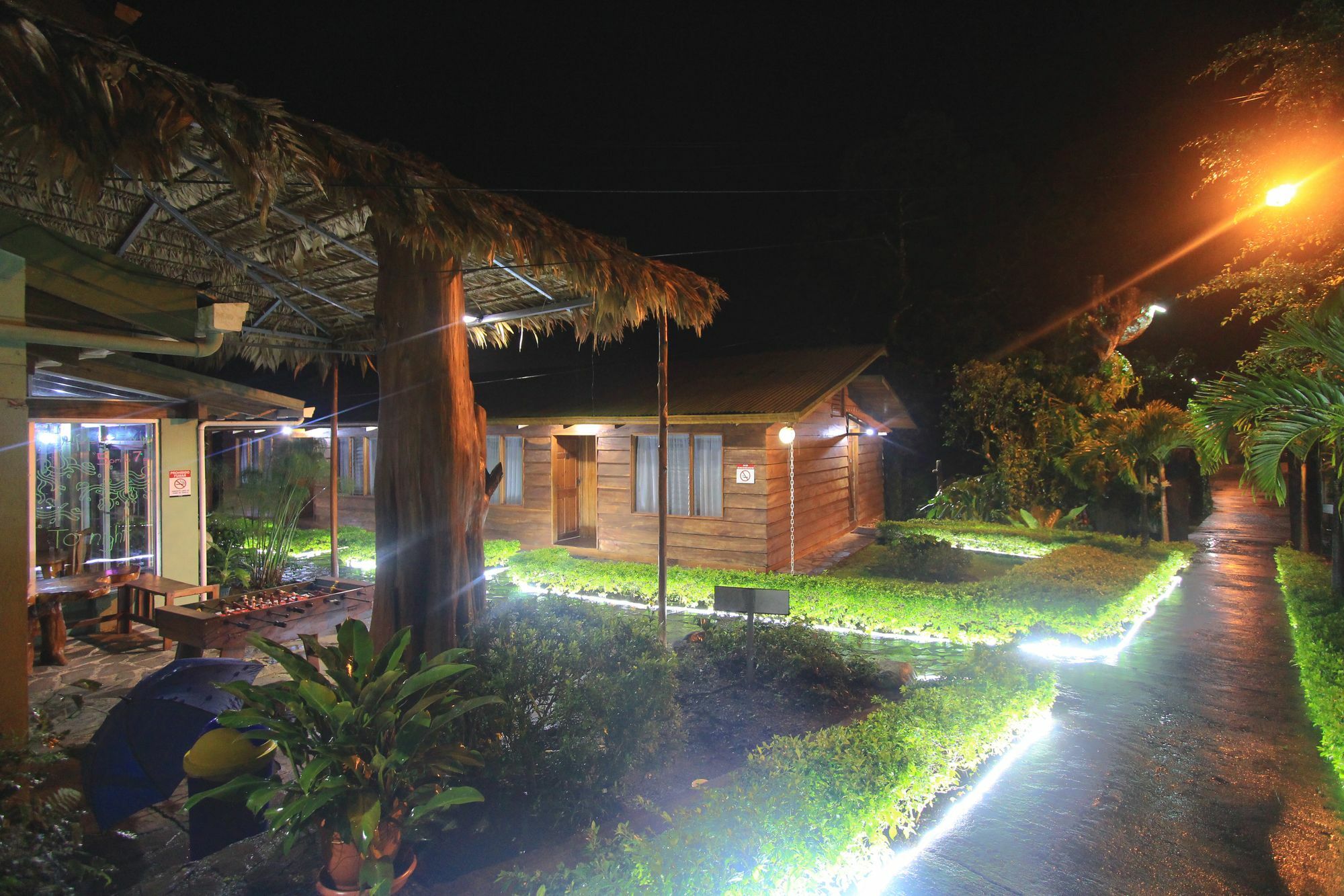Santa Elena Hostel Resort Monteverde Exterior foto